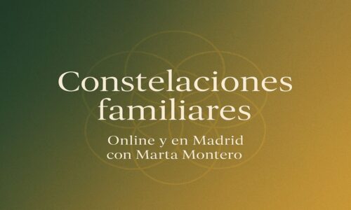 Constelaciones familiares online y en Madrid con Marta Montero, consteladora familiar. Imagen evocadora en verde y dorado con símbolo de geometría sagrada.